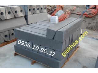 Bó vỉa bê tông vát 23x26 cm